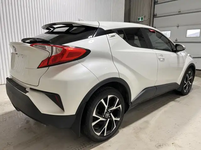 Toyota C-HR XLE TA 2018 à vendre - Photo 7