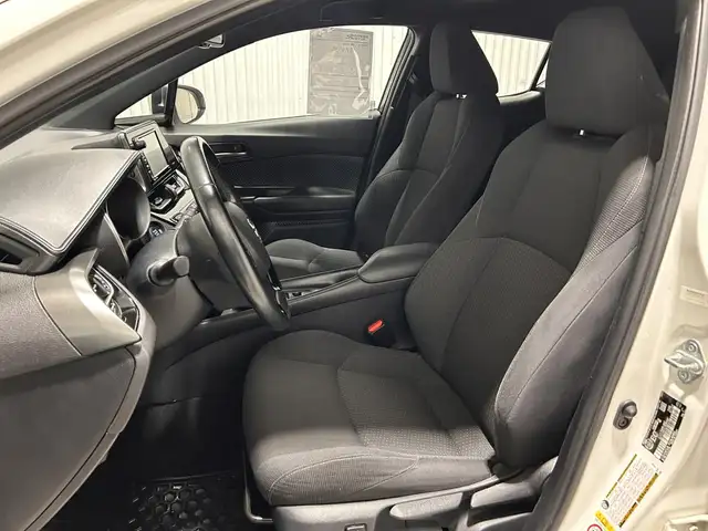 Toyota C-HR XLE TA 2018 à vendre - Photo 13