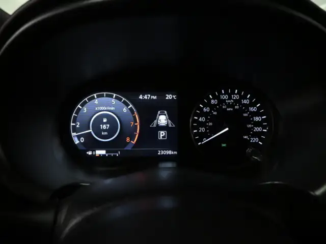 2024 Nissan Kicks SR Leather BOSE 360CAM Remote Start - Photo 13