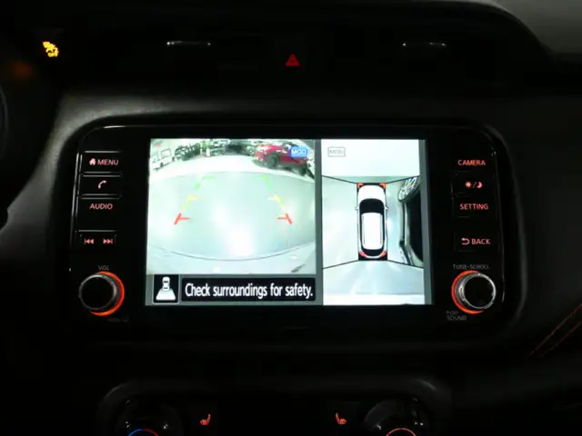 2024 Nissan Kicks SR Leather BOSE 360CAM Remote Start - Photo 19