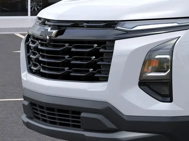 2026 Chevrolet Equinox AWD LT - Photo 13