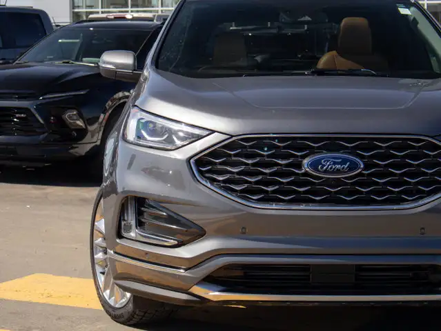 2024 Ford Edge Titanium Elite 301A 2.0L EcoBoost | Pano Sunroof - Photo 5