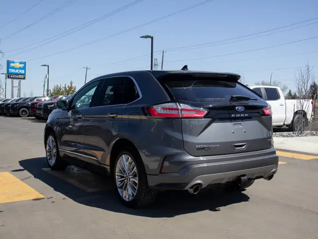 2024 Ford Edge Titanium Elite 301A 2.0L EcoBoost | Pano Sunroof - Photo 8