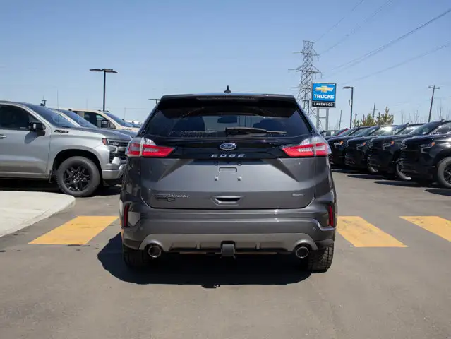 2024 Ford Edge Titanium Elite 301A 2.0L EcoBoost | Pano Sunroof - Photo 9