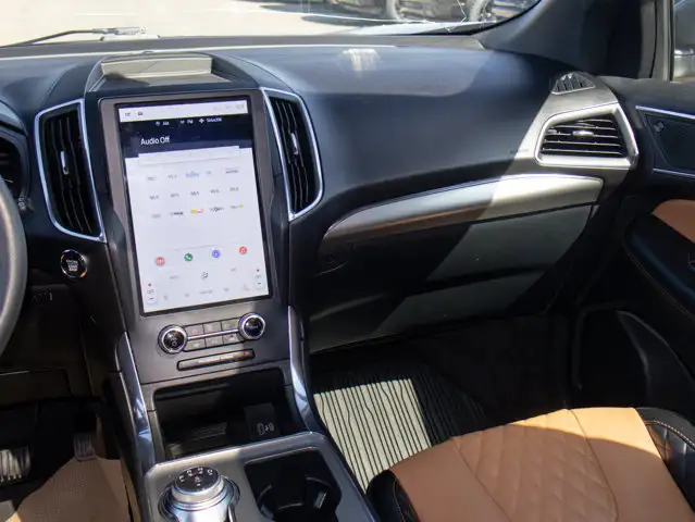 2024 Ford Edge Titanium Elite 301A 2.0L EcoBoost | Pano Sunroof - Photo 32