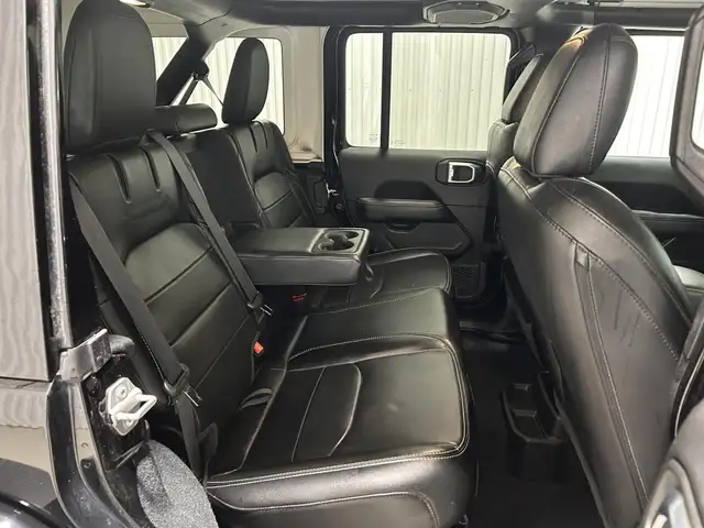 Jeep Wrangler 4xe Unlimited Sahara 4x4 2022 à vendre - Photo 18