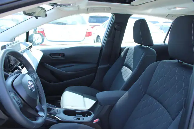 2025 Toyota Corolla LE With Sunroof - Photo 15