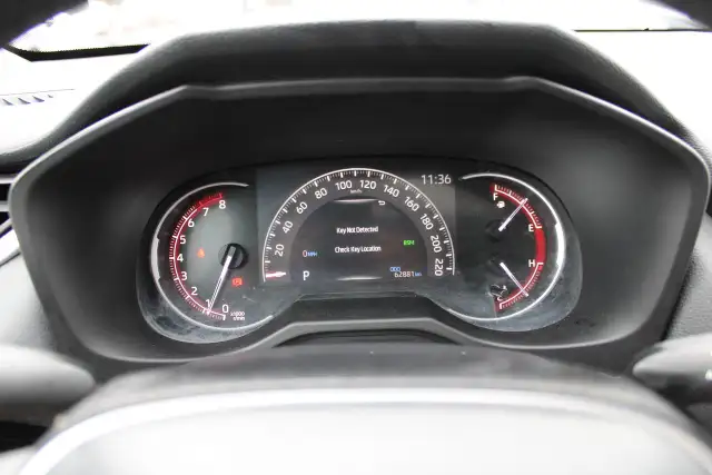 2024 Toyota RAV4 XLE AWD - Photo 7
