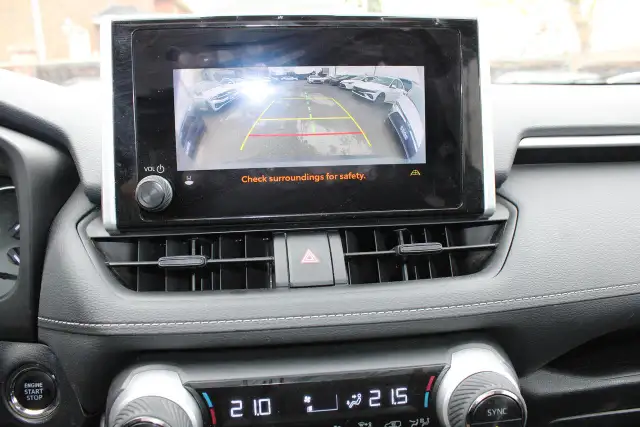 2024 Toyota RAV4 XLE AWD - Photo 15