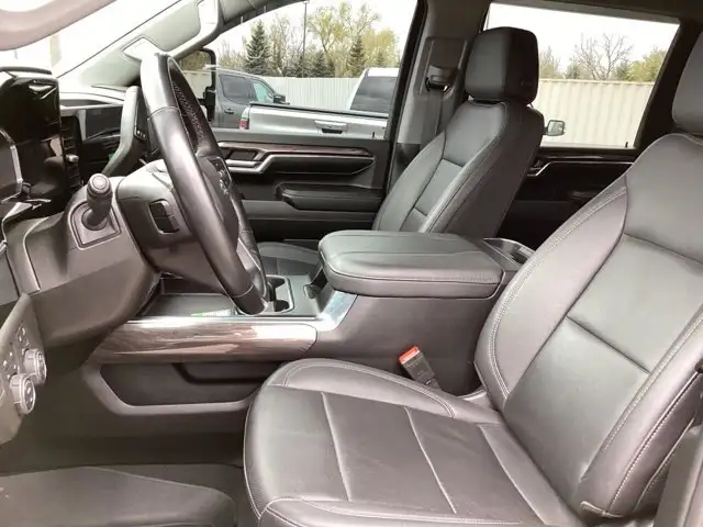 2024 Chevrolet Silverado 2500HD LTZ Crew Cab 6.5' Box 4WD | No - Photo 3
