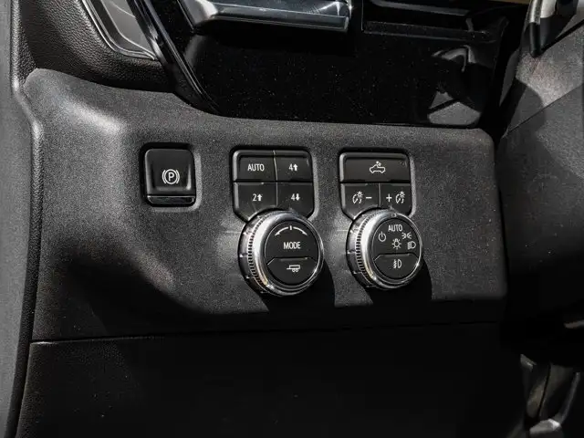 2026 GMC Sierra 3500HD SLE - Photo 20