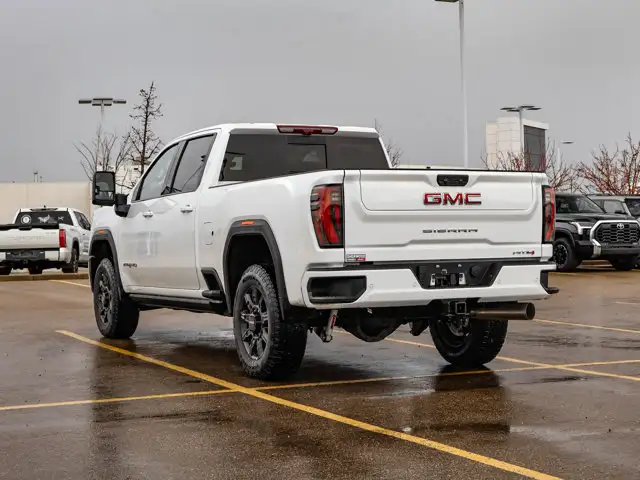 2026 GMC Sierra 3500HD AT4 - Photo 6