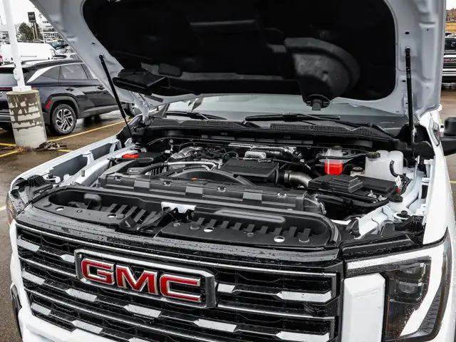 2026 GMC Sierra 3500HD AT4 - Photo 10