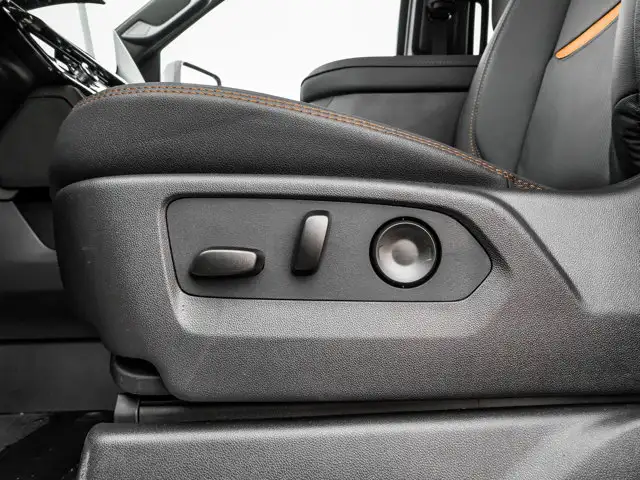 2026 GMC Sierra 3500HD AT4 - Photo 22