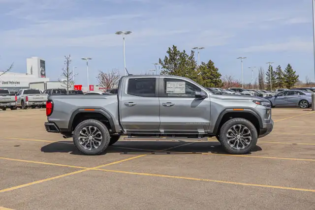 2026 GMC Canyon Denali - Photo 10