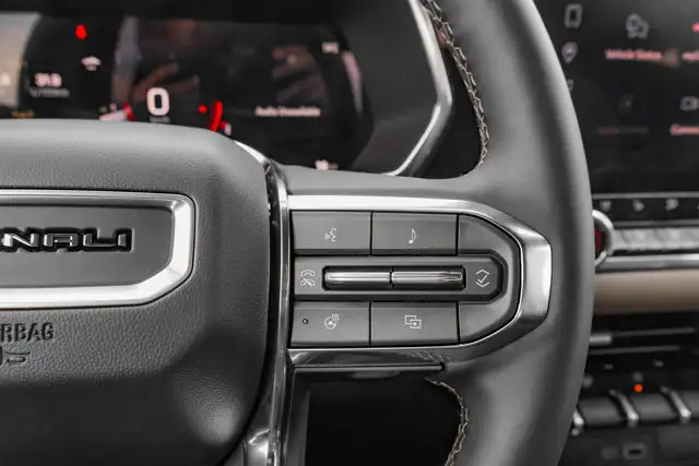 2026 GMC Canyon Denali - Photo 21