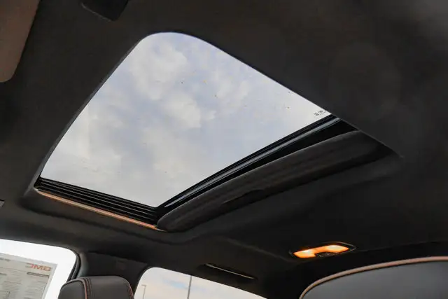 2026 GMC Canyon Denali - Photo 29