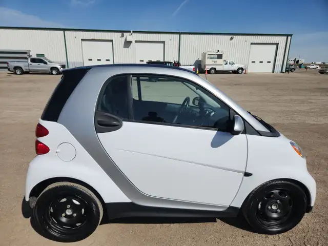 2013 Mercedes-Benz Smart ForTwo - Photo 7