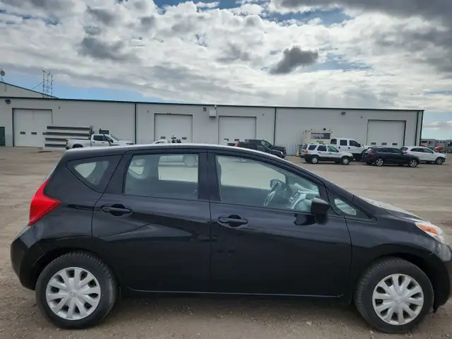 2015 Nissan Versa Note - Photo 7