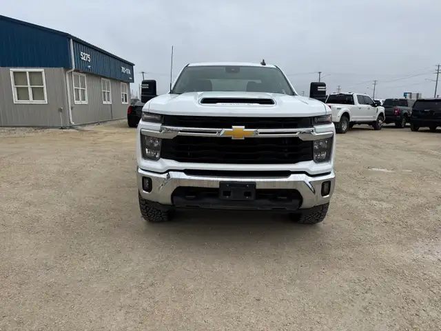 2024 Chevrolet Silverado 2500HD - Photo 5