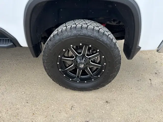 2024 Chevrolet Silverado 2500HD - Photo 14