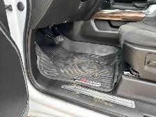2024 Chevrolet Silverado 2500HD - Photo 23