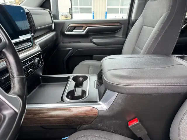 2024 Chevrolet Silverado 2500HD - Photo 25