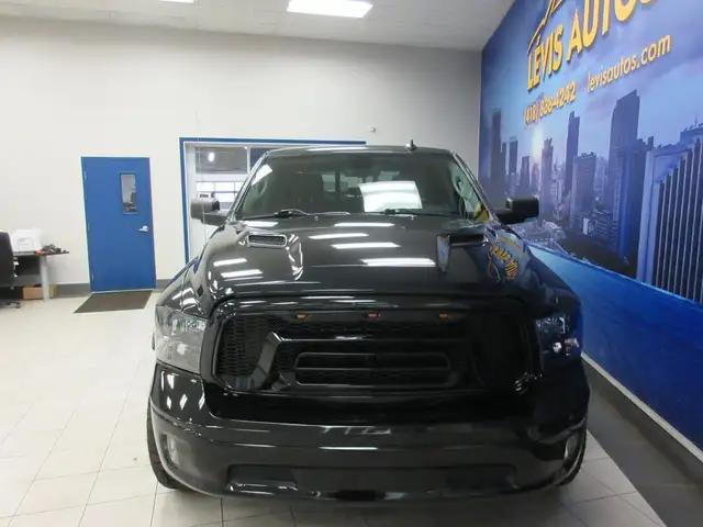 RAM 1500 CLASSIC 2022 EXPRESS NIGHT EDITION CREW-CAB V-6 3.6 LIT - Photo 4
