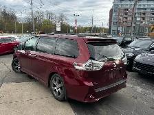 2015 Toyota Sienna 5dr SE 8-Pass FWD - Photo 11