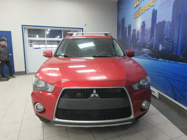 MITSUBISHI OUTLANDER 2012 LS V6 AWD 7 PASSAGERS - Photo 4