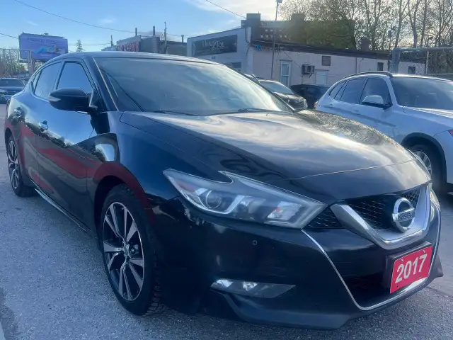 2017 Nissan Maxima LEATHER-NAV-BACK CAM-HEATED SEATS & MORE!