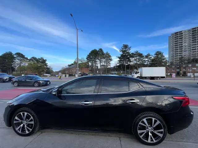 2017 Nissan Maxima LEATHER-NAV-BACK CAM-HEATED SEATS & MORE! - Photo 4
