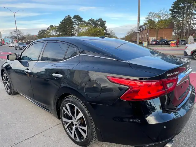 2017 Nissan Maxima LEATHER-NAV-BACK CAM-HEATED SEATS & MORE! - Photo 5