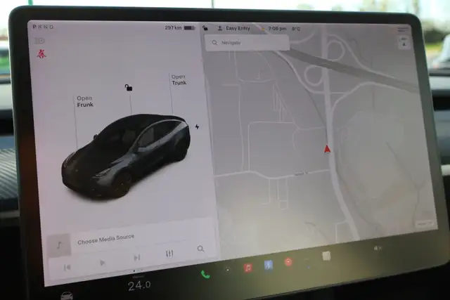 2021 Tesla Model Y - Photo 27