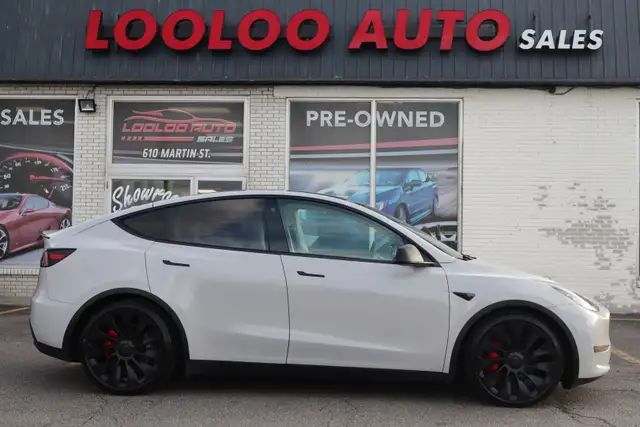 2021 Tesla Model Y - Photo 28