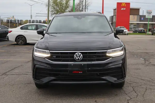 2022 Volkswagen Tiguan - Photo 2