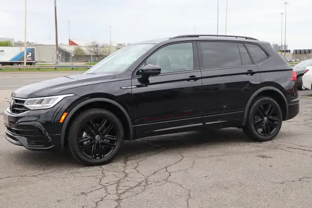 2022 Volkswagen Tiguan - Photo 3