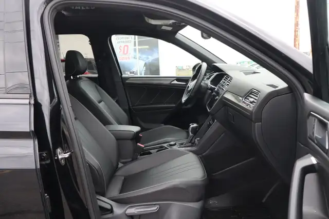 2022 Volkswagen Tiguan - Photo 16