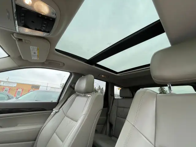 2011 Jeep Grand Cherokee Laredo - Photo 8