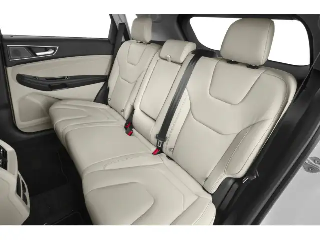 2019 Ford Edge Titanium - Photo 10
