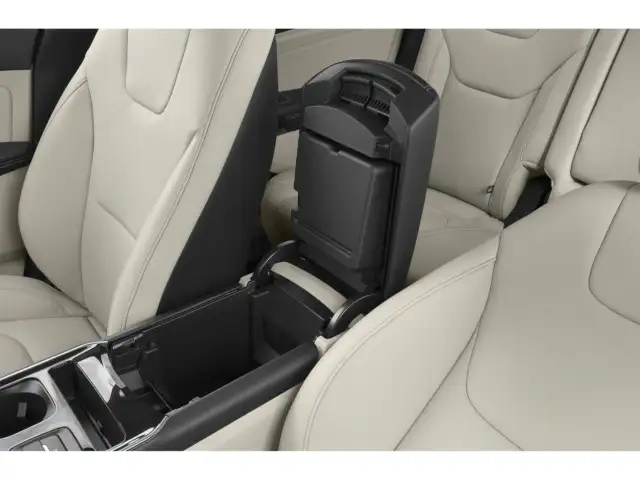 2019 Ford Edge Titanium - Photo 11
