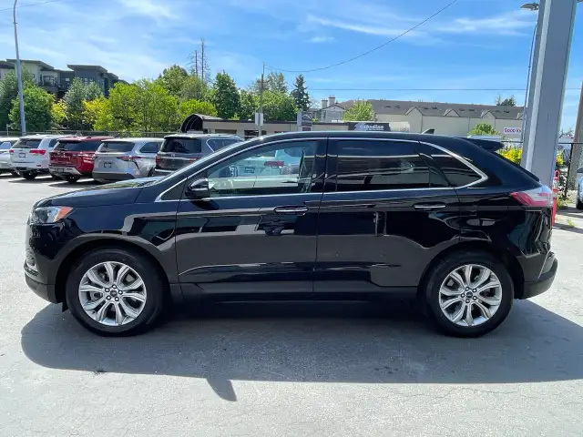 2024 Ford Edge Titanium - Photo 4