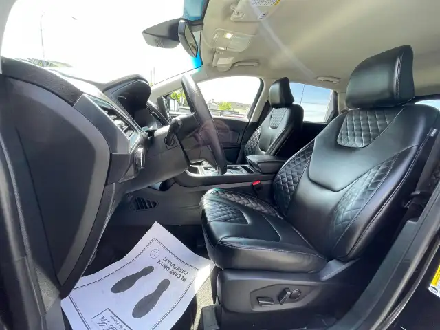 2024 Ford Edge Titanium - Photo 18