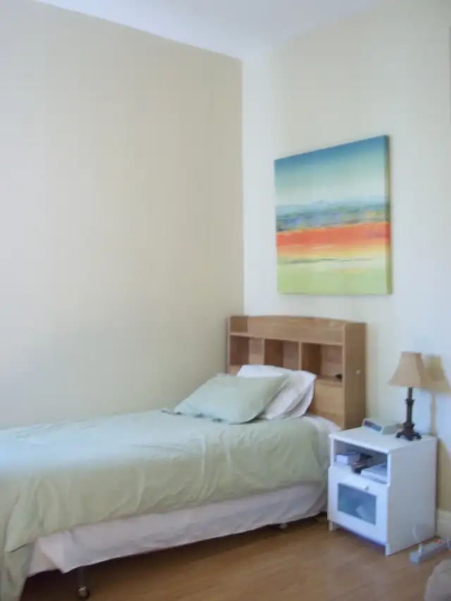 STUDENT Rooming House - All included - $750 - Lower Charlotte st - Photo 11