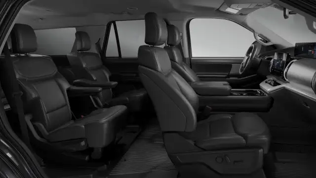 2026 Ford Expedition Active - Photo 6