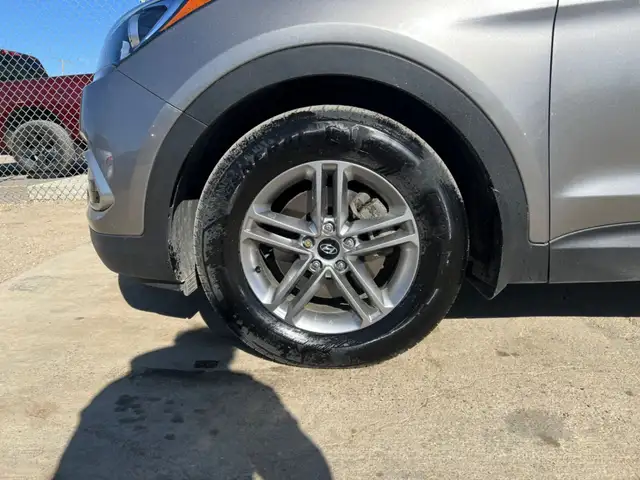 2018 Hyundai Santa Fe Sport 2.4L Premium AWD | No Accident | Pow - Photo 10