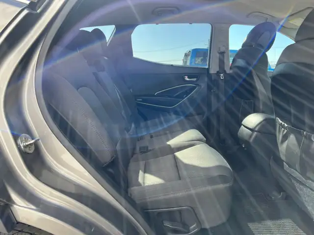 2018 Hyundai Santa Fe Sport 2.4L Premium AWD | No Accident | Pow - Photo 21