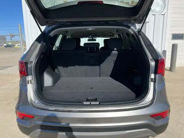 2018 Hyundai Santa Fe Sport 2.4L Premium AWD | No Accident | Pow - Photo 27