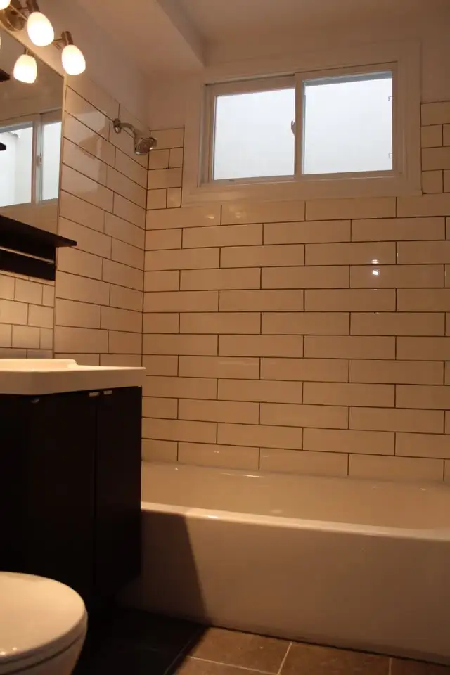 4 1/2 ahuntsic récemment rénové deux chambres fermées - Photo 3