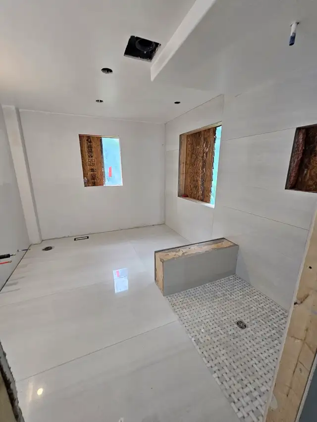 Experienced Tiler Needed – $30 /Hour - Photo 2